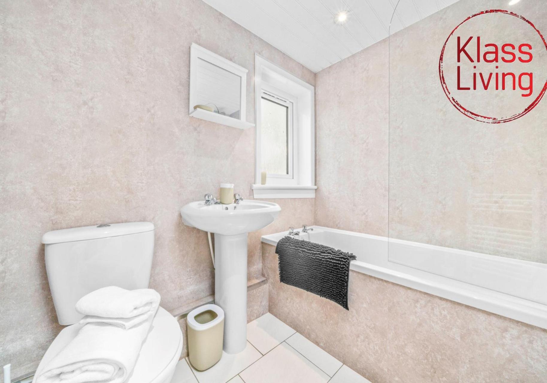 West End House By Klass Living Bellshill Esterno foto